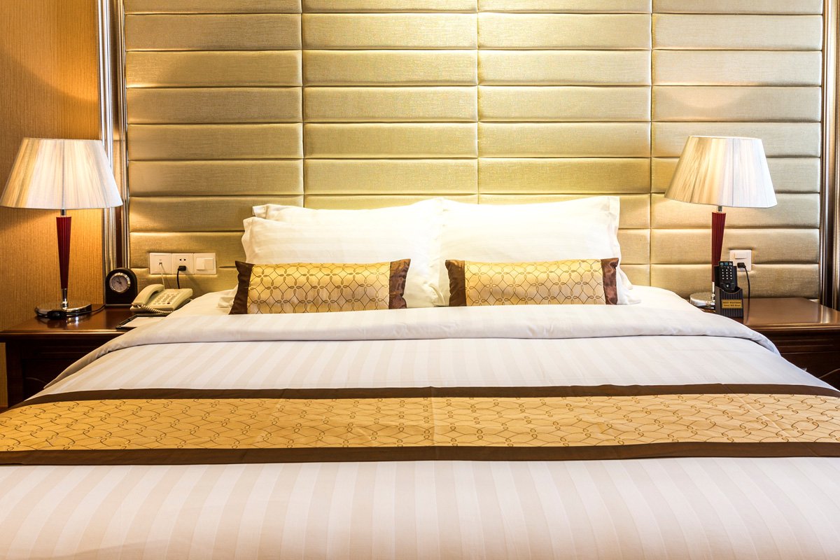 Explore_Hotel_thumbnail.jpg